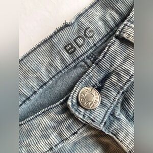BDG Mid Rise Cigarette 28 W 30 L Urban Outfitters women’s corduroy pants blue